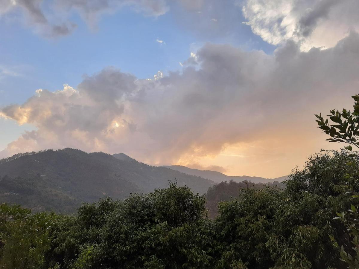 Mukteshwar Grand Retreat Exterior foto